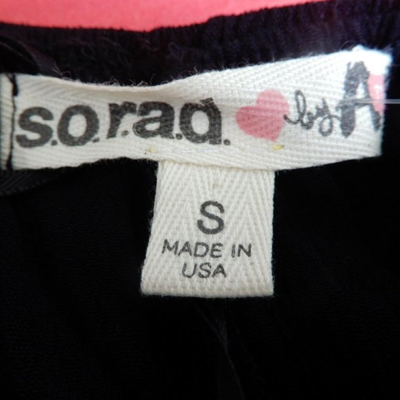 so rad by A TV Junior's Shirt Size S Black Off the Shoulder Top   NWT (SL011) - Picture 3 of 7